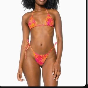 437 bikini two piece, never worn with tags